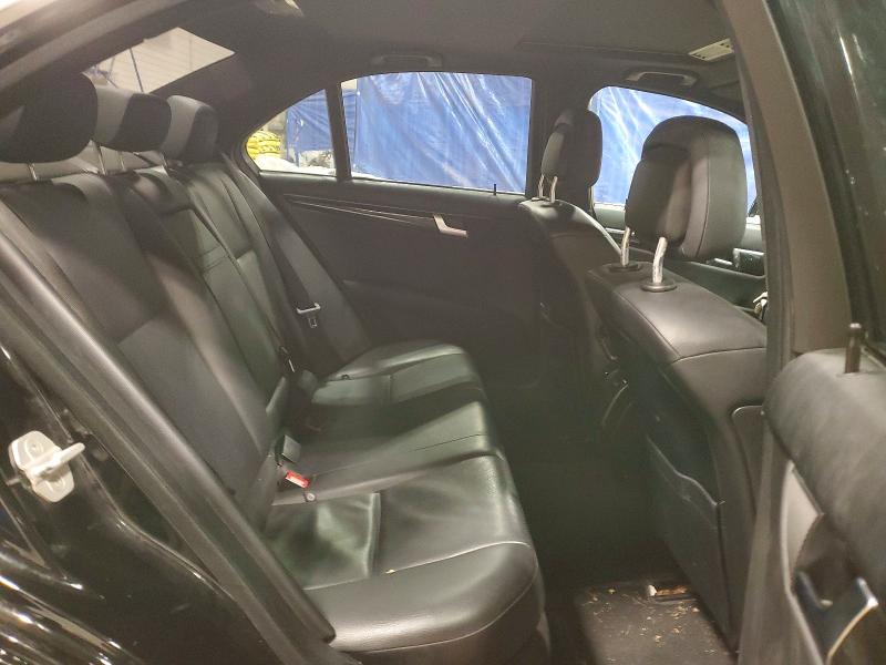 Продажа на аукционе авто 2014 Mercedes-benz C, vin: WDDGF8AB7EA949788, номер лота: 97944375