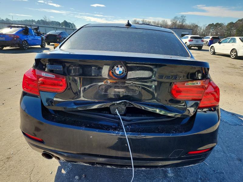 2013 Bmw 328 მანქანა იყიდება აუქციონზე, vin: WBA3C1C57DK104090, აუქციონის ნომერი: 74263605