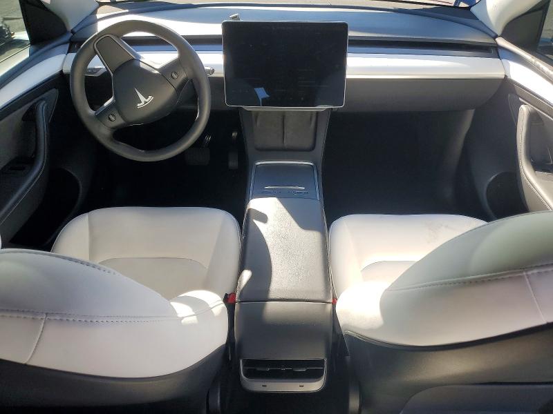 2024 Tesla Model Y მანქანა იყიდება აუქციონზე, vin: 7SAYGDEE1RF062924, აუქციონის ნომერი: 72892925