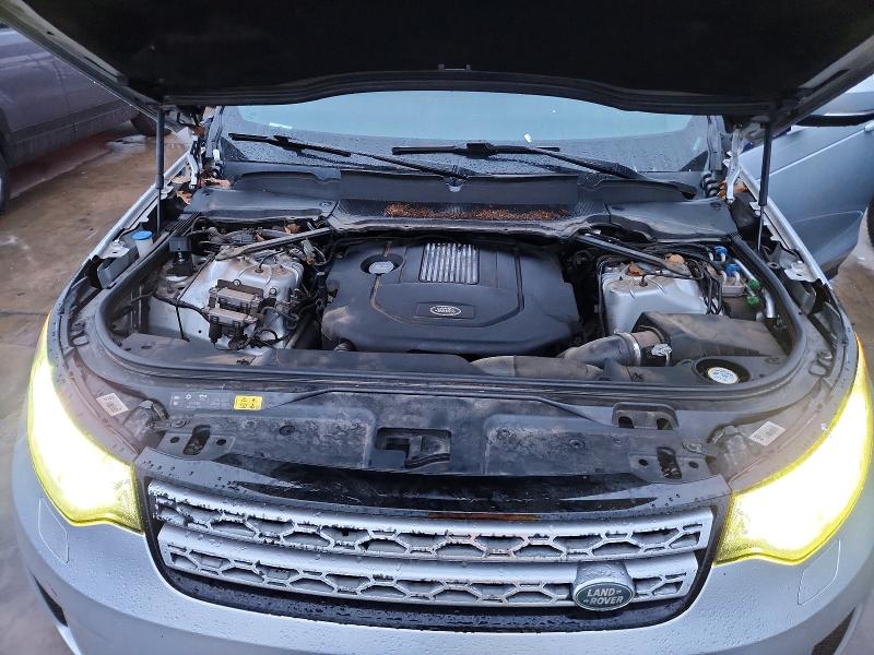 74131025 :رقم المزاد ، SALRRBBKXHA031097 vin ، 2017 Land Rover Discovery مزاد بيع