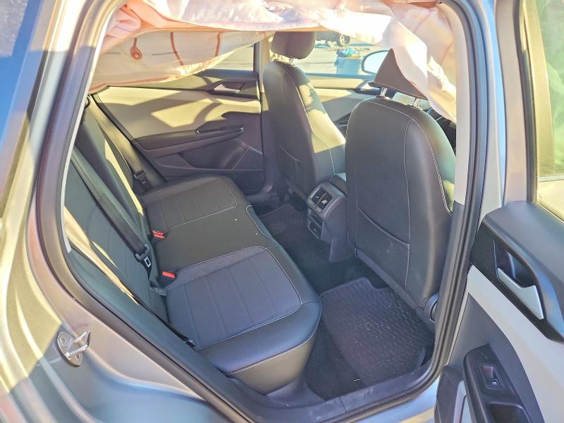 Продаж на аукціоні авто 2022 Volkswagen Taos, vin: 3VVSX7B24NM089038, номер лоту: 72999865