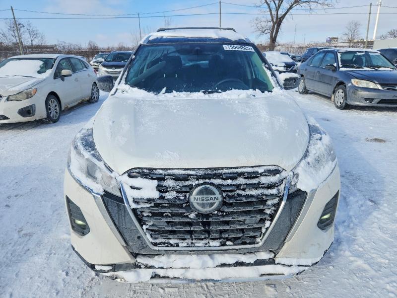 75068525 :رقم المزاد ، 3N1CP5CV4ML490631 vin ، 2021 Nissan Kicks مزاد بيع