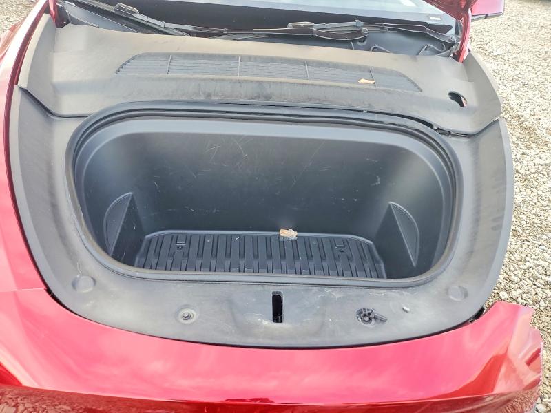 99670925 :رقم المزاد ، 7SAYGDEF2RF024417 vin ، 2024 Tesla Model Y مزاد بيع