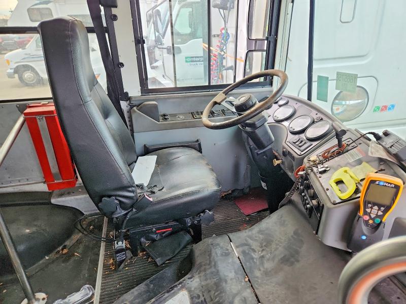 2014 Blue Bird School Bus მანქანა იყიდება აუქციონზე, vin: 1BABFCPAXEF296313, აუქციონის ნომერი: 99469905