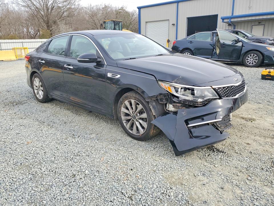 2016 Kia Optima მანქანა იყიდება აუქციონზე, vin: 5XXGU4L35GG069209, აუქციონის ნომერი: 72252525