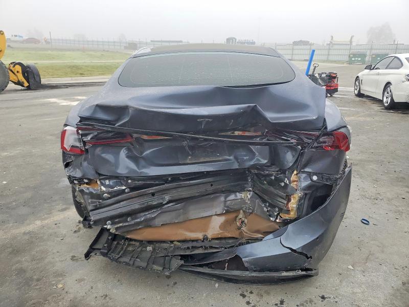 74349725 :رقم المزاد ، 5YJSA1E55MF449679 vin ، 2021 Tesla Model S مزاد بيع