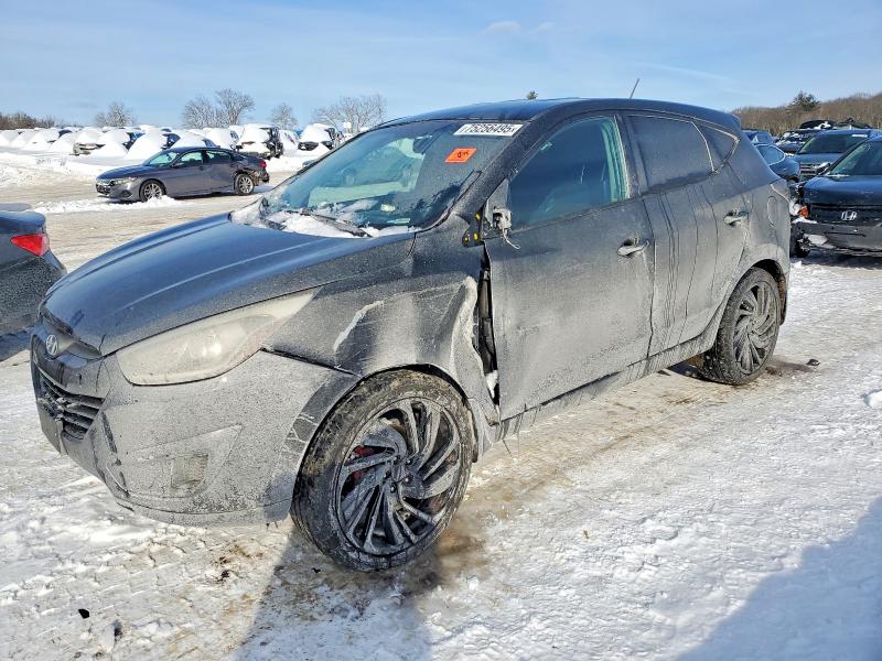 2015 Hyundai Tucson მანქანა იყიდება აუქციონზე, vin: KM8JTCAF4FU062773, აუქციონის ნომერი: 75256495