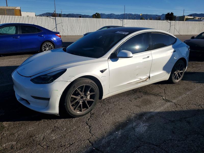 2022 Tesla Model 3 მანქანა იყიდება აუქციონზე, vin: 5YJ3E1EA8NF321024, აუქციონის ნომერი: 73168165