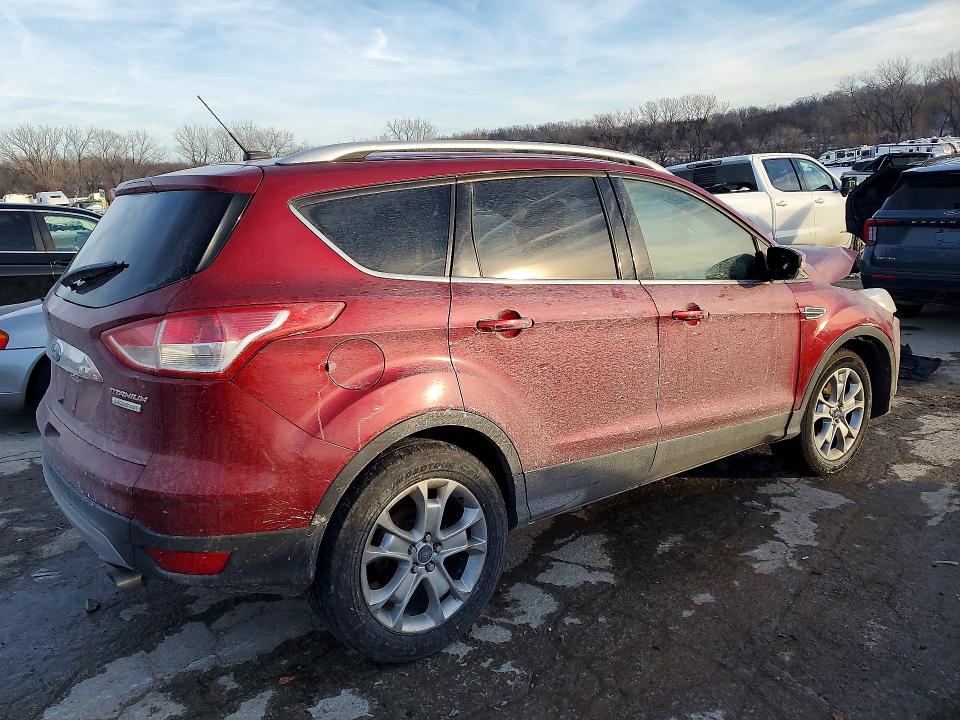 2016 Ford Escape მანქანა იყიდება აუქციონზე, vin: 1FMCU0J9XGUA66942, აუქციონის ნომერი: 74849455