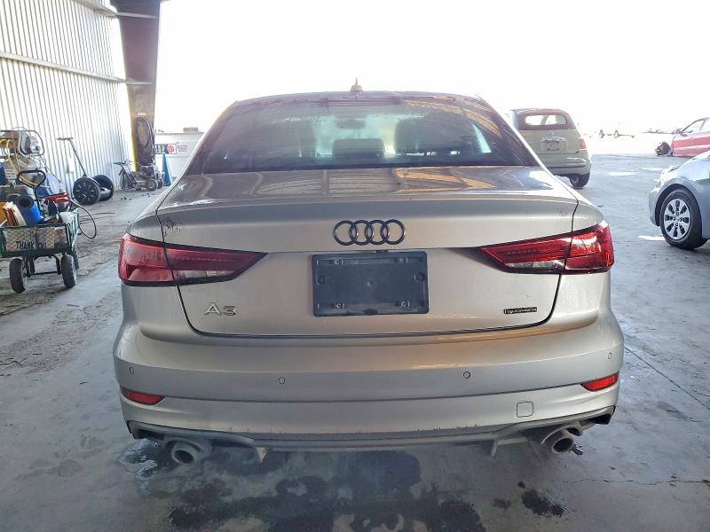 Продажа на аукционе авто 2018 Audi A3, vin: WAUJ8GFFXJ1062127, номер лота: 72171485