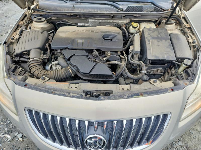 99498875 :رقم المزاد ، W04GN5EC4B1123193 vin ، 2011 Buick Regal مزاد بيع