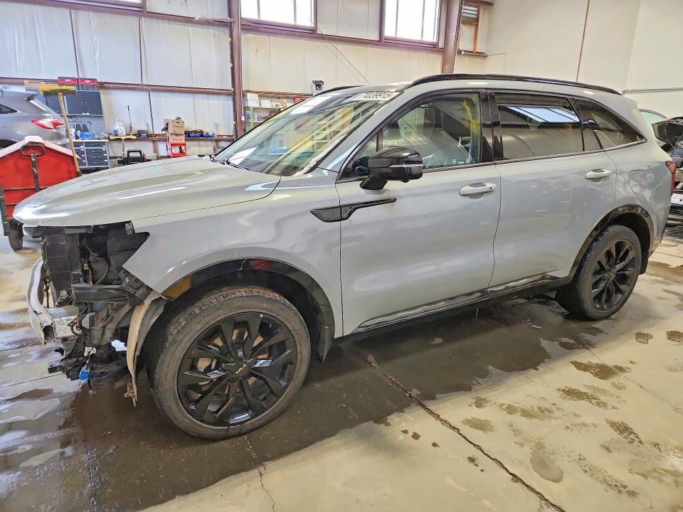 Продажа на аукционе авто 2023 Kia Sorento, vin: 5XYRKDLF2PG213920, номер лота: 74039915