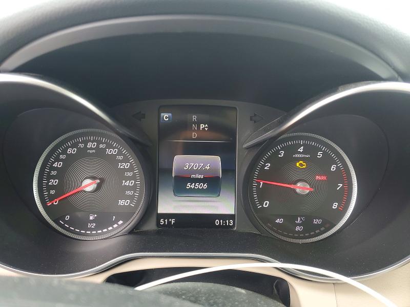 73942805 :رقم المزاد ، 55SWF4JBXHU229328 vin ، 2017 Mercedes-benz C 300 مزاد بيع