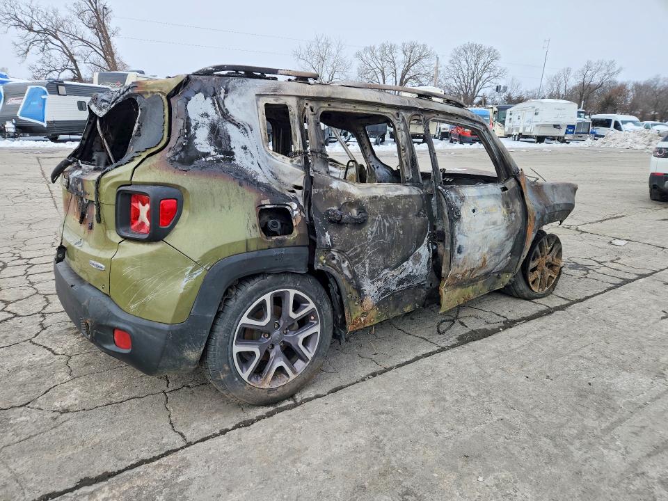 2015 Jeep Renegade მანქანა იყიდება აუქციონზე, vin: ZACCJABT3FPB30154, აუქციონის ნომერი: 75580235