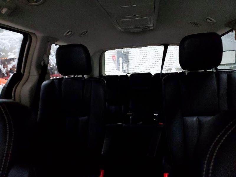 98887145 :رقم المزاد ، 2C4RC1BG1ER409961 vin ، 2014 Chrysler Town & Country مزاد بيع