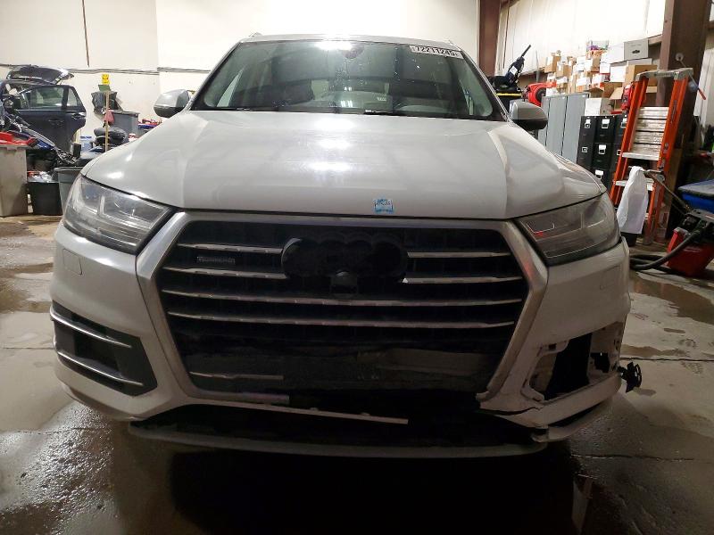 Продажа на аукционе авто 2017 Audi Q7, vin: WA1LHAF74HD049703, номер лота: 72211245
