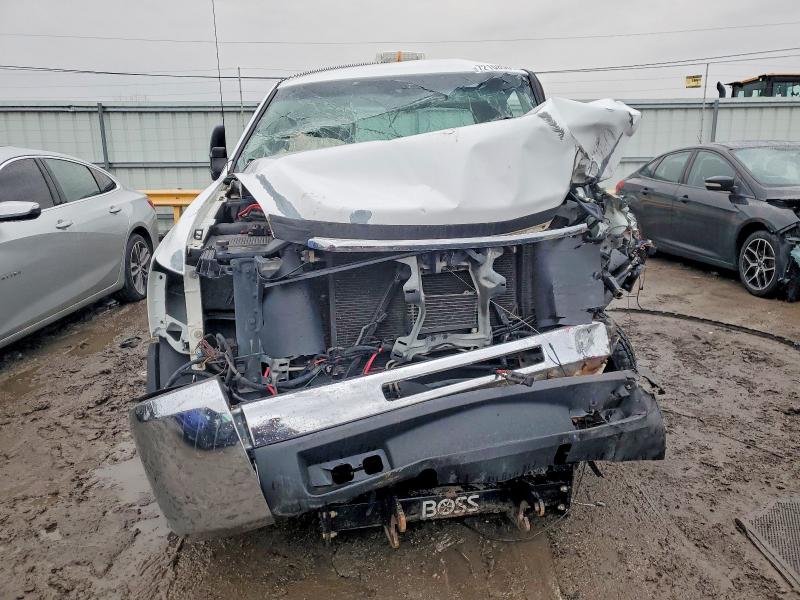 50160616 :رقم المزاد ، 1GC4KVBG0AF101640 vin ، 2010 Chevrolet Silverado مزاد بيع