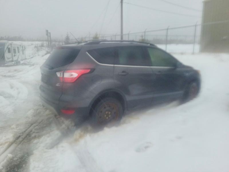 Продажа на аукционе авто 2018 Ford Escape Se, vin: 1FMCU9GD0JUD23906, номер лота: 98332505