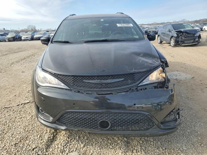 Продажа на аукционе авто 2020 Chrysler Pacifica T, vin: 2C4RC1BG3LR111697, номер лота: 73622885