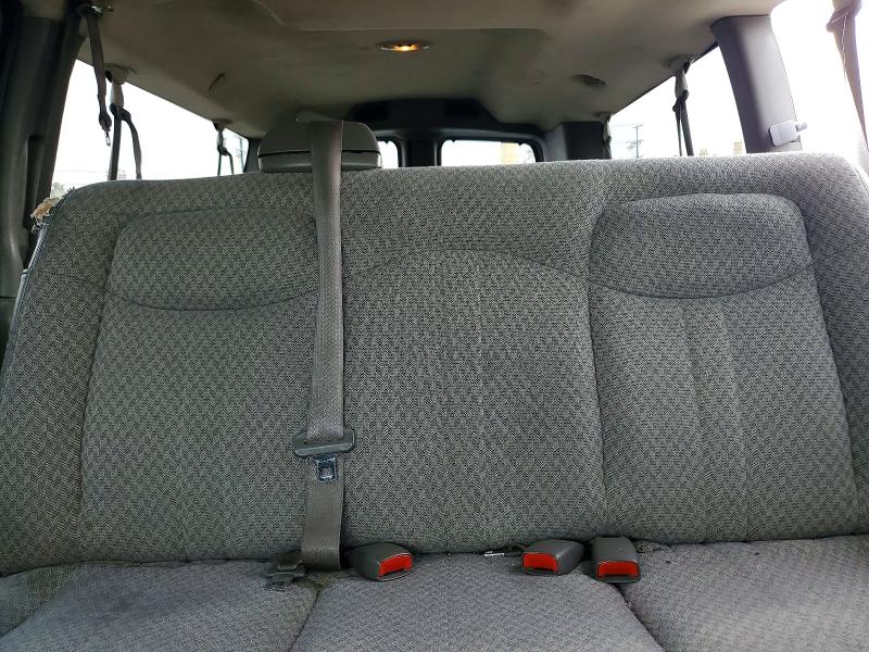 2004 Chevrolet Express G3500 მანქანა იყიდება აუქციონზე, vin: 1GAHG39U841175501, აუქციონის ნომერი: 73933385