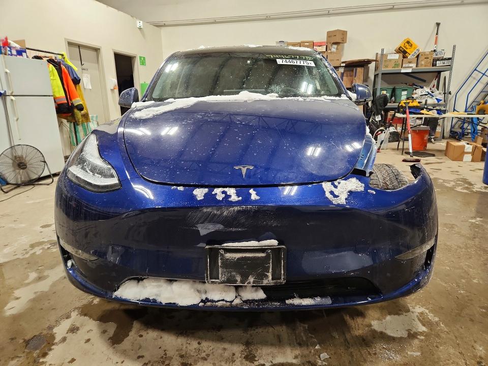74467775 :رقم المزاد ، 5YJYGDEE7MF073481 vin ، 2021 Tesla Model Y مزاد بيع