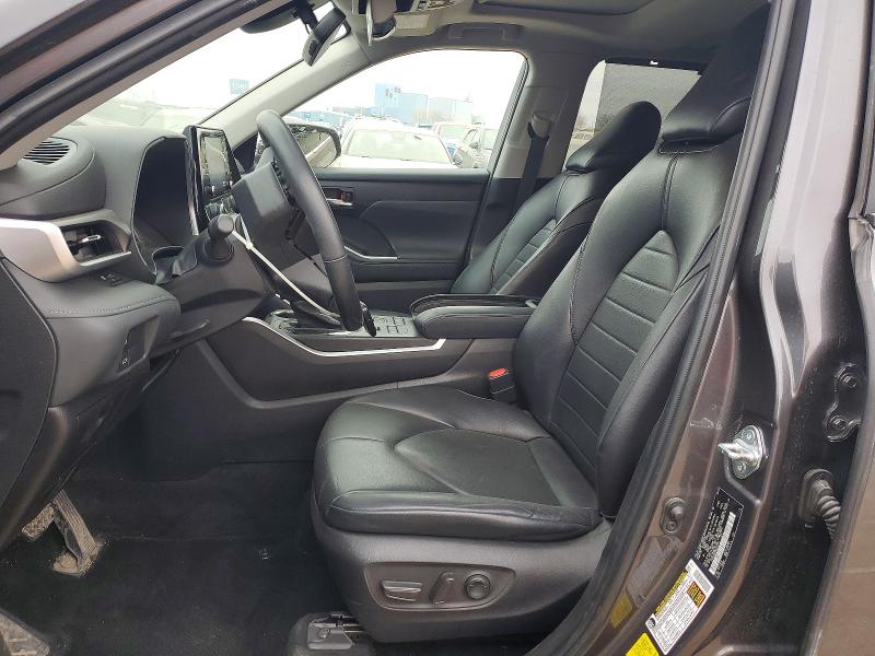75268615 :رقم المزاد ، 5TDHZRBH9NS225375 vin ، 2022 Toyota Highlander مزاد بيع