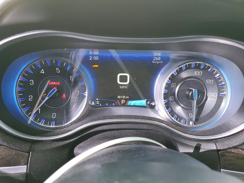 75078635 :رقم المزاد ، 2C3CCAEG3JH123339 vin ، 2018 Chrysler 300 مزاد بيع
