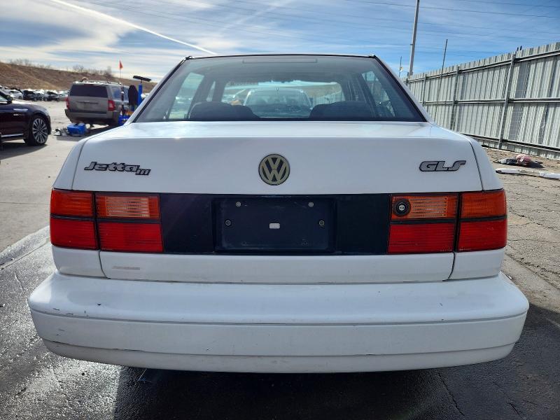 98268865 :رقم المزاد ، 3VWSC81H4SM069094 vin ، 1995 Volkswagen Jetta مزاد بيع