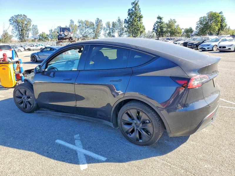 72556935 :رقم المزاد ، 7SAYGDEE9RF180459 vin ، 2024 Tesla Model Y مزاد بيع