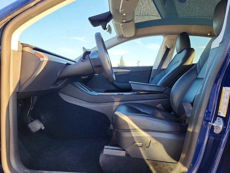 74484725 :رقم المزاد ، 7SAYGDEE8RF085813 vin ، 2024 Tesla Model Y مزاد بيع