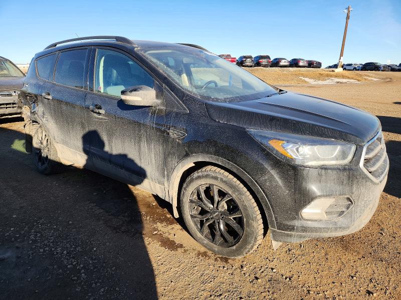Продажа на аукционе авто 2017 Ford Escape Tit, vin: 1FMCU9J97HUB70200, номер лота: 73686745