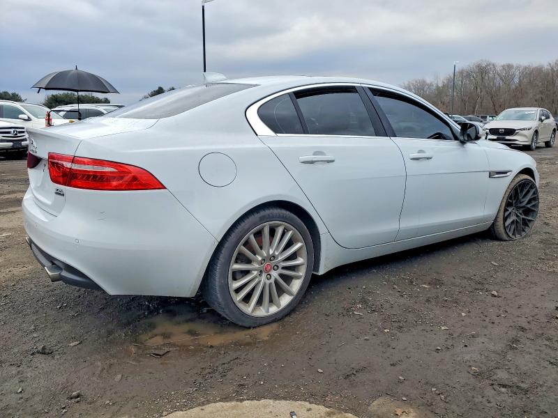 73466805 :رقم المزاد ، SAJAN4EV3JCP17768 vin ، 2018 Jaguar Xe Portfol مزاد بيع
