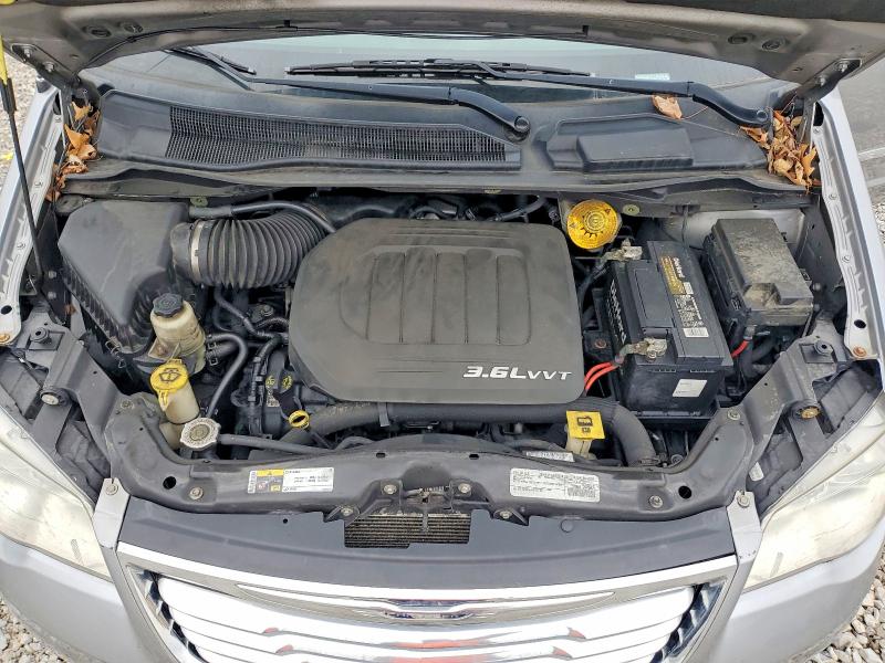 Продажа на аукционе авто 2016 Chrysler Town & Country, vin: 2C4RC1BG7GR295757, номер лота: 99624245