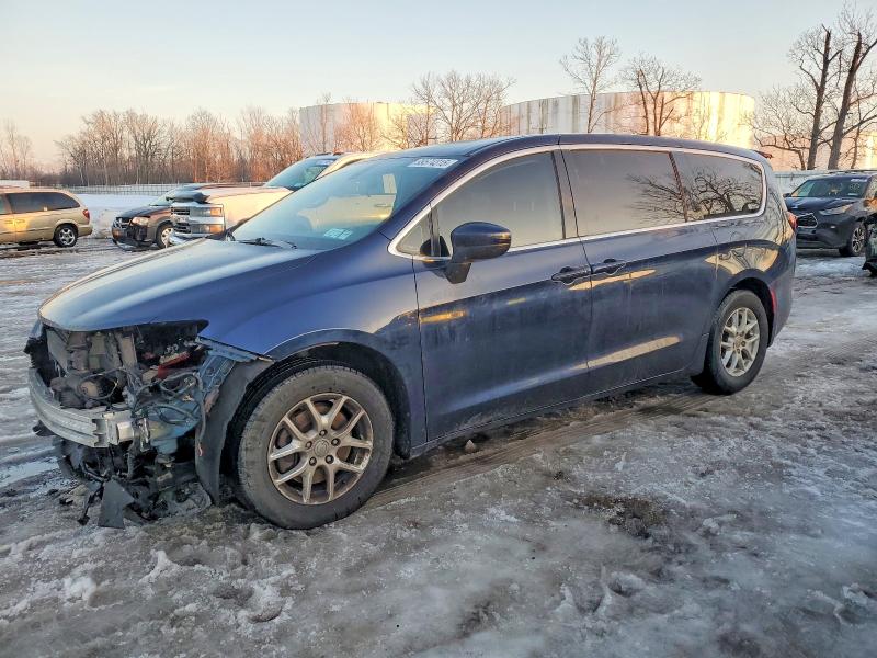 Продаж на аукціоні авто 2018 Chrysler Pacifica, vin: 2C4RC1DG8JR253747, номер лоту: 99574315