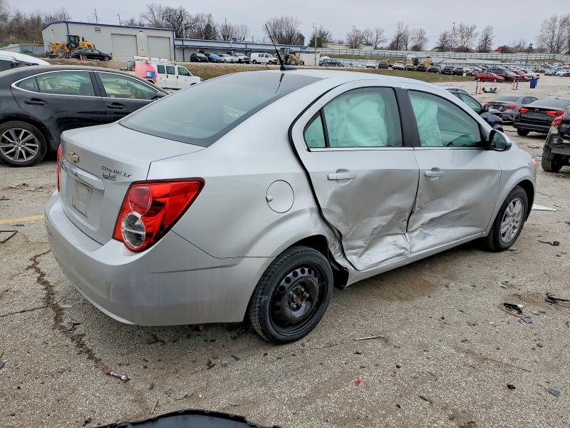 98801175 :رقم المزاد ، 1G1JC5SH6D4221363 vin ، 2013 Chevrolet Sonic مزاد بيع