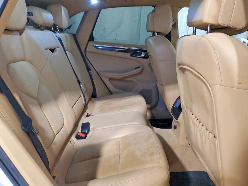 2015 Porsche Macan S მანქანა იყიდება აუქციონზე, vin: WP1AB2A59FLB55396, აუქციონის ნომერი: 75301865
