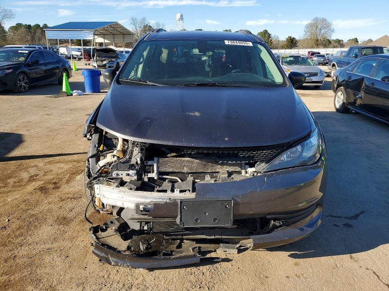 Продажа на аукционе авто 2020 Chrysler Voyager, vin: 2C4RC1DG9LR176566, номер лота: 73844055