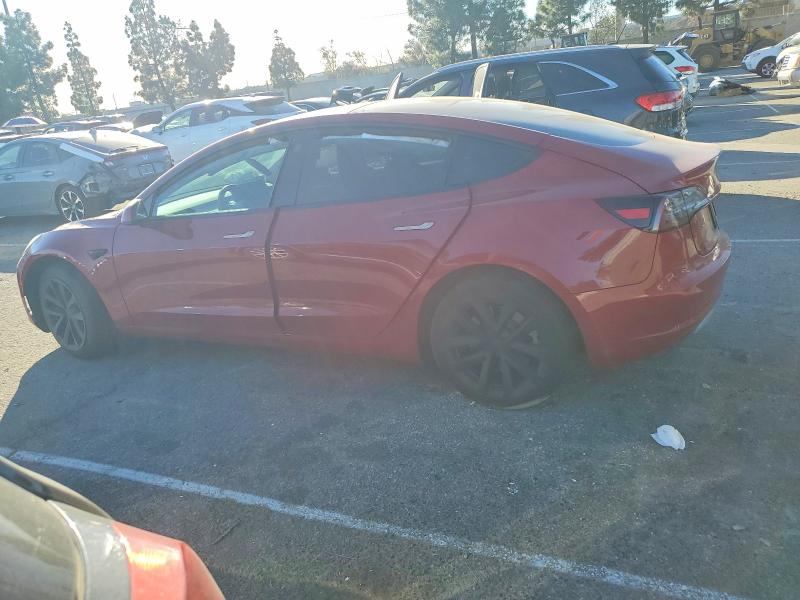 72690715 :رقم المزاد ، 5YJ3E1EA2NF362443 vin ، 2022 Tesla Model 3 مزاد بيع