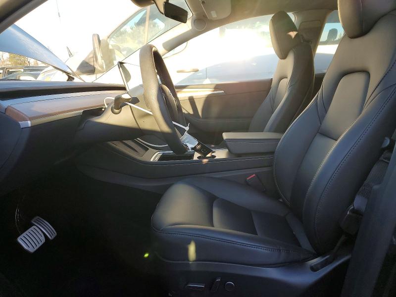 99390605 :رقم المزاد ، 7SAYGDEFXRF040431 vin ، 2024 Tesla Model Y مزاد بيع