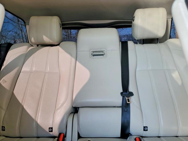 73118365 :رقم المزاد ، SALGS2FV1HA372100 vin ، 2017 Land Rover Range Rove مزاد بيع