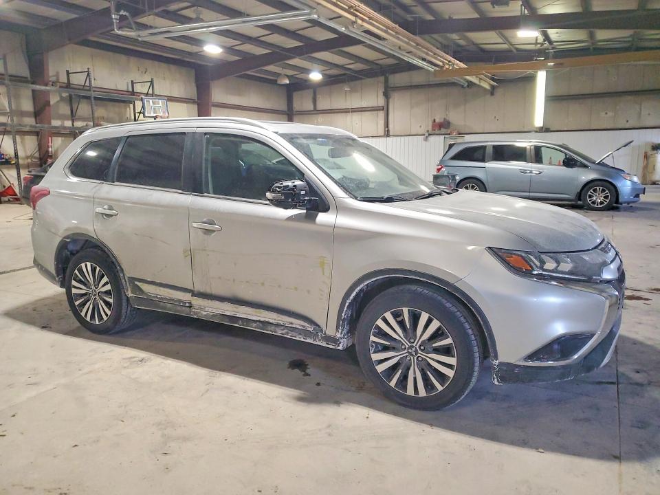 Продаж на аукціоні авто 2019 Mitsubishi Outlander, vin: JA4AZ3A35KJ000300, номер лоту: 74081535