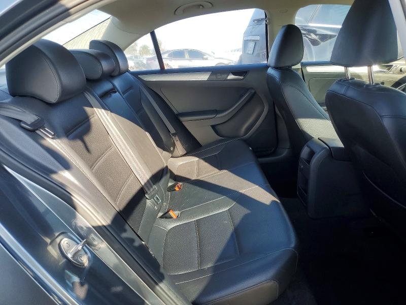 Продажа на аукционе авто 2016 Volkswagen Jetta Se, vin: 3VWD67AJ2GM418872, номер лота: 74901135
