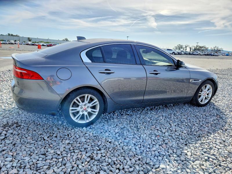 Продаж на аукціоні авто 2017 Jaguar Xe Premium, vin: SAJAD4BN8HA952387, номер лоту: 72489215