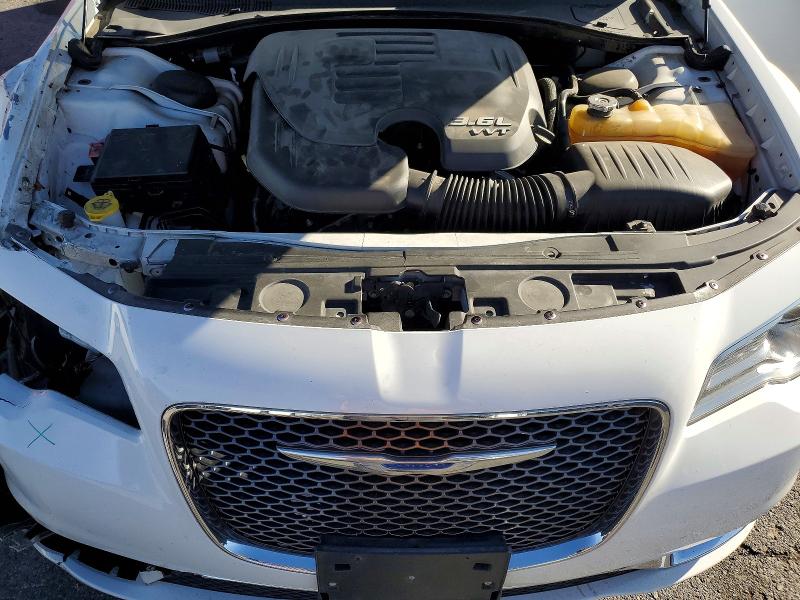 75078635 :رقم المزاد ، 2C3CCAEG3JH123339 vin ، 2018 Chrysler 300 مزاد بيع