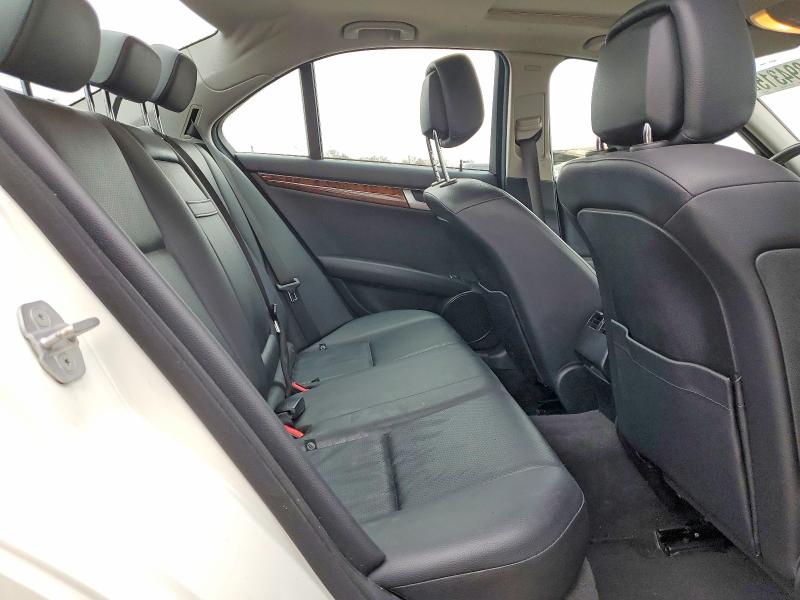 Продаж на аукціоні авто 2012 Mercedes-benz C, vin: WDDGF8BB2CA633114, номер лоту: 98894315