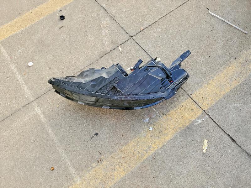 2020 Chevrolet Malibu მანქანა იყიდება აუქციონზე, vin: 1G1ZD5ST3LF103326, აუქციონის ნომერი: 73400435