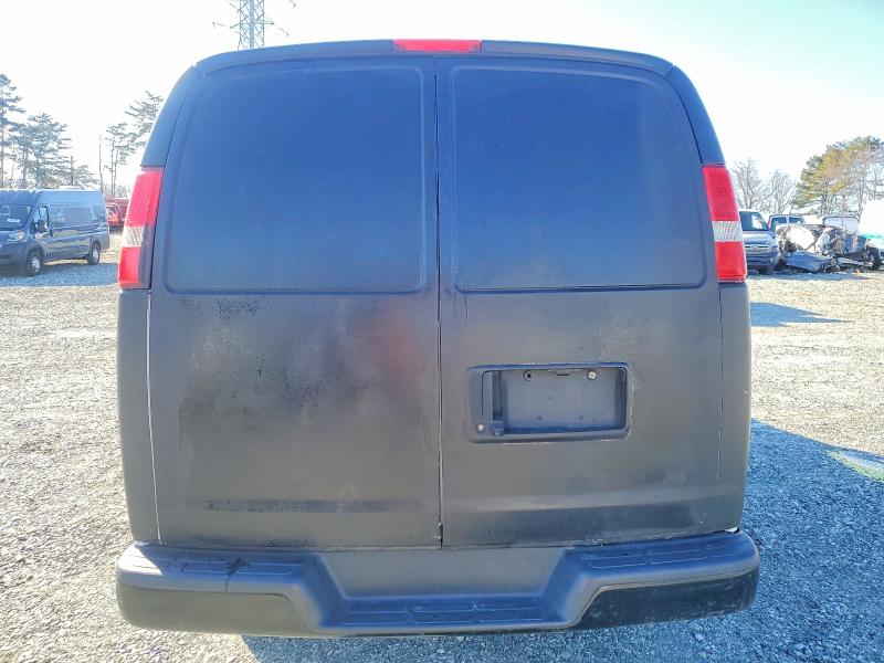 2018 Chevrolet Express G2500 მანქანა იყიდება აუქციონზე, vin: 1GCWGBFP4J1241223, აუქციონის ნომერი: 97865765