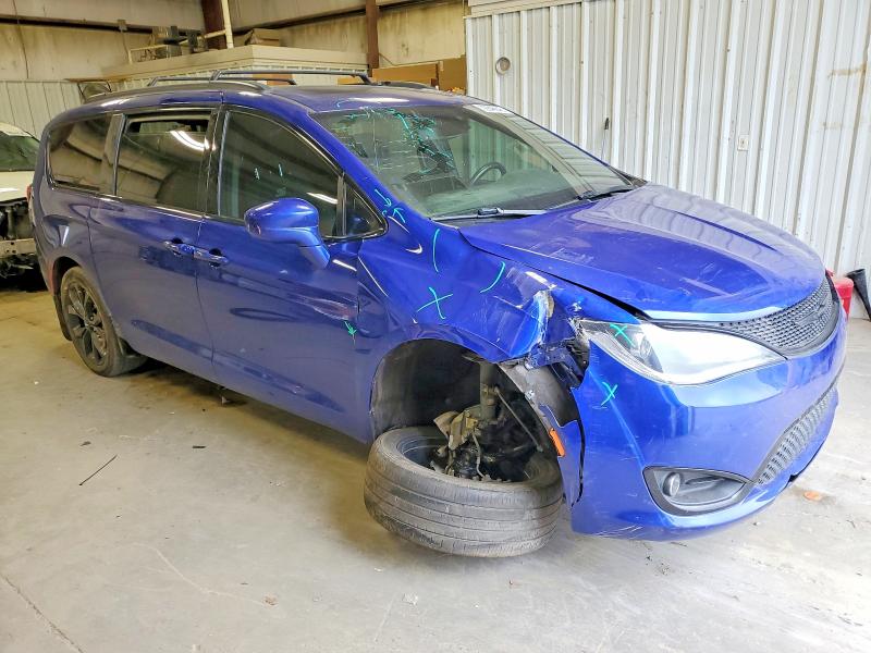 Продажа на аукционе авто 2020 Chrysler Pacifica, vin: 2C4RC1FG2LR250276, номер лота: 72846645