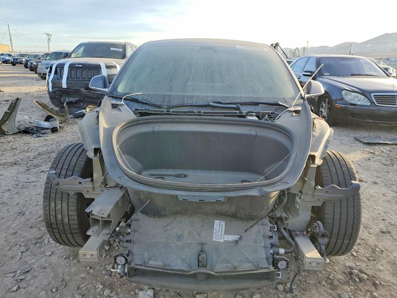 73330205 :رقم المزاد ، 5YJ3E1EB9KF451947 vin ، 2019 Tesla Model 3 مزاد بيع