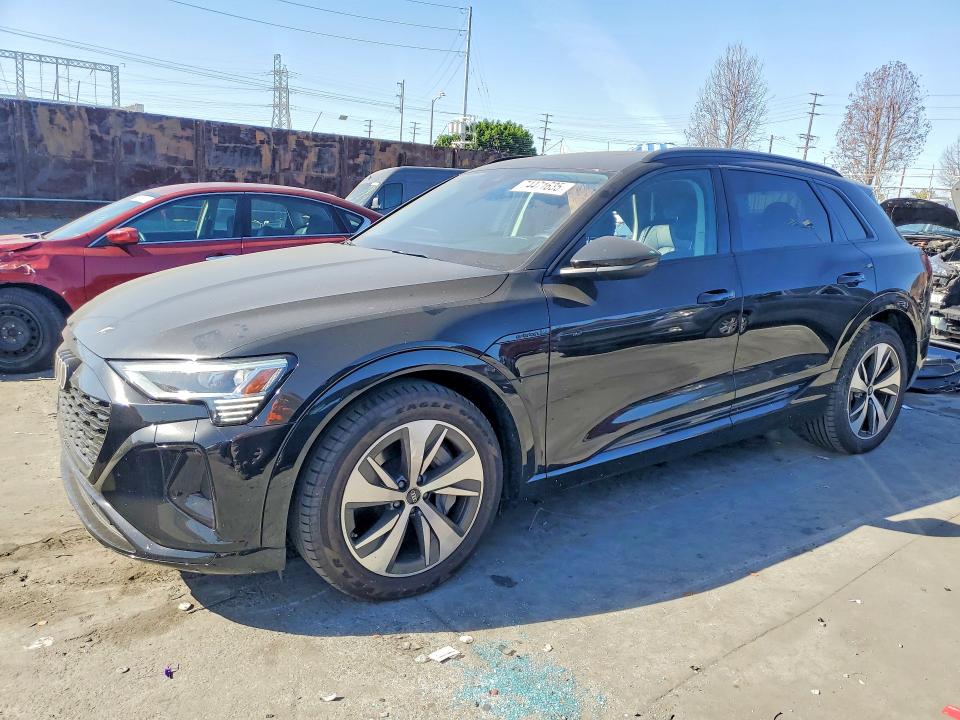 Aukcja sprzedaży 2024 Audi Q8 E-tron, vin: WA14AAGEXRB046212, numer aukcji: 74471635